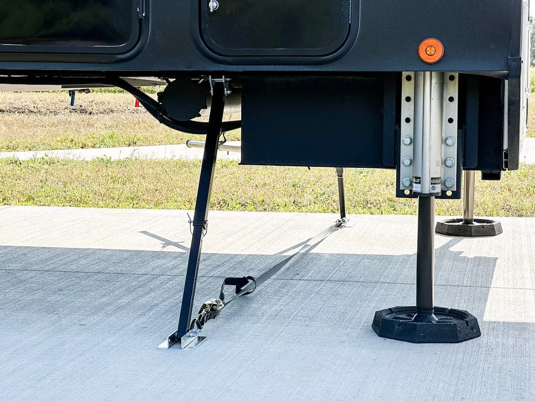 SP54-253 – MOR/RYDE Trailer Stabilizer Jack Stand, Use To Stabilize Motorhome/ Travel Trailer Or Camper While Parked ...